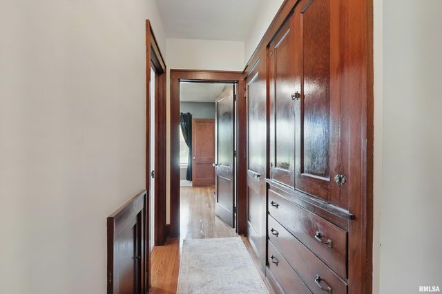 1514 16TH Street, Moline, IL 61265