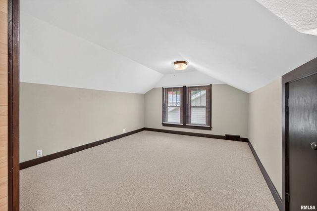 1514 16TH Street, Moline, IL 61265