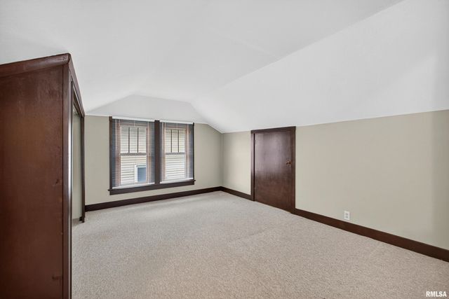 1514 16TH Street, Moline, IL 61265