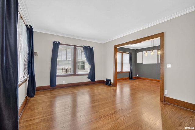 1514 16TH Street, Moline, IL 61265