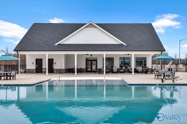 2108 Forest Gate SW, Huntsville, AL 35802