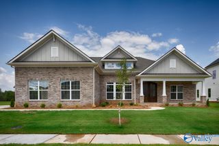 2108 Forest Gate SW, Huntsville, AL 35802