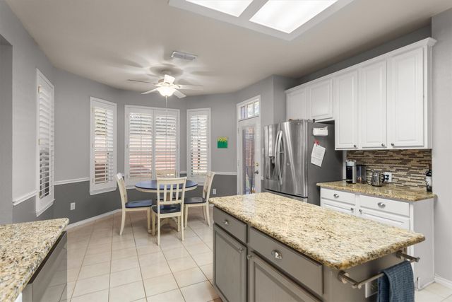 2112 Beechwood Lane, Flower Mound, TX 75028