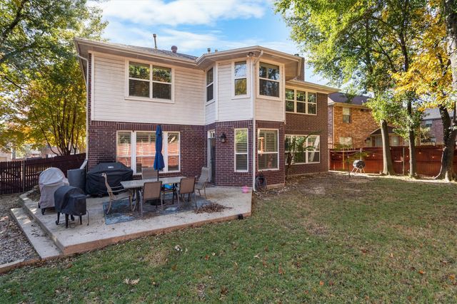 2112 Beechwood Lane, Flower Mound, TX 75028