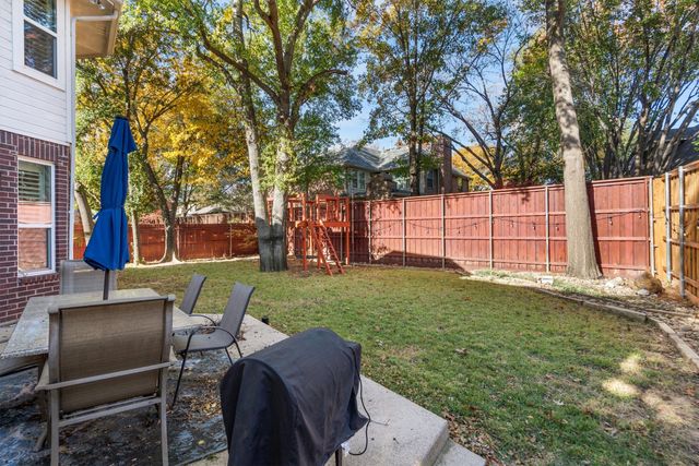 2112 Beechwood Lane, Flower Mound, TX 75028
