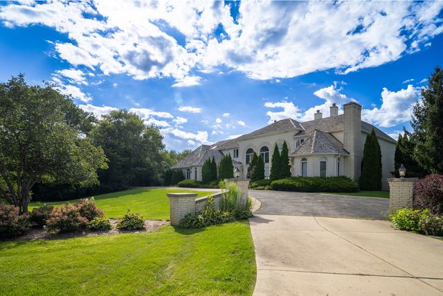 1100 Macalpin Drive, Inverness, IL 60010