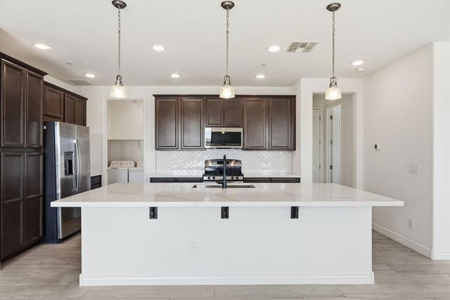 5100 E Rancho Paloma Drive 2051, Cave Creek, AZ 85331
