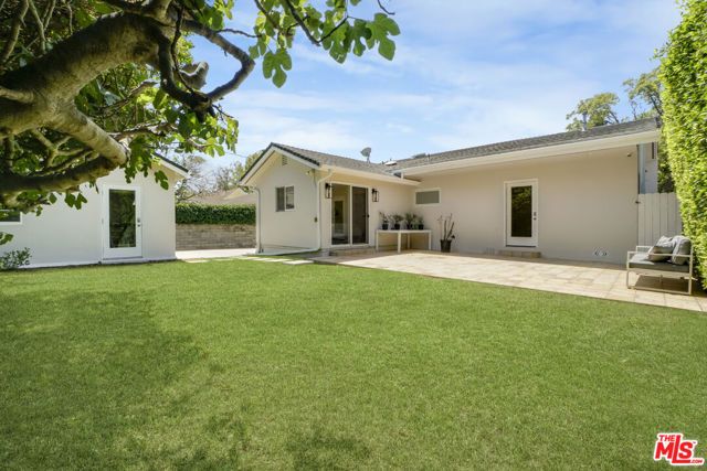 2148 Hillsboro Avenue, Los Angeles, CA 90034