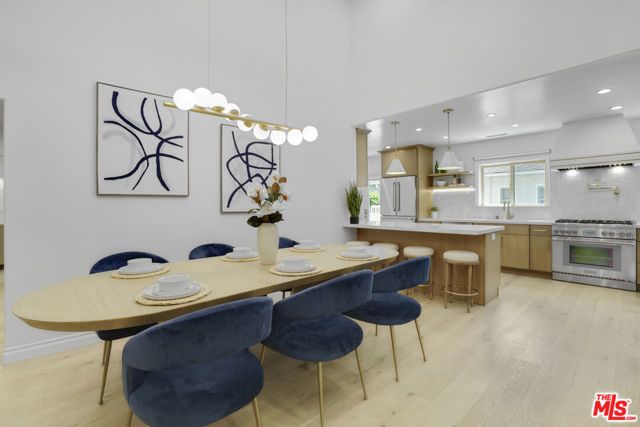 2148 Hillsboro Avenue, Los Angeles, CA 90034
