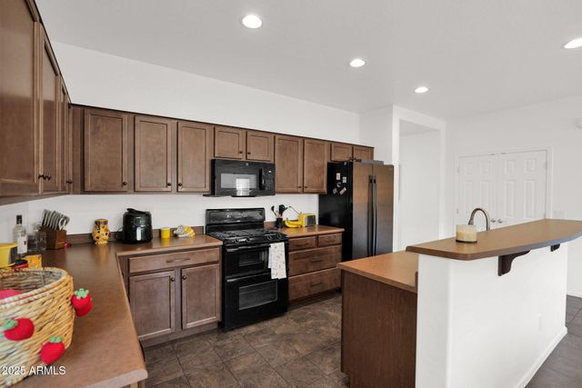 3829 E BRANHAM Lane, Phoenix, AZ 85042