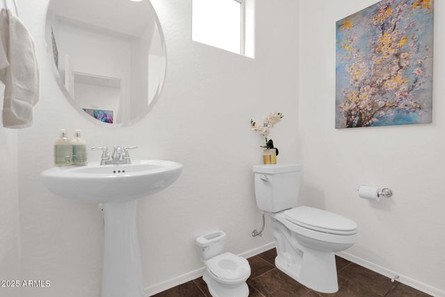 3829 E BRANHAM Lane, Phoenix, AZ 85042