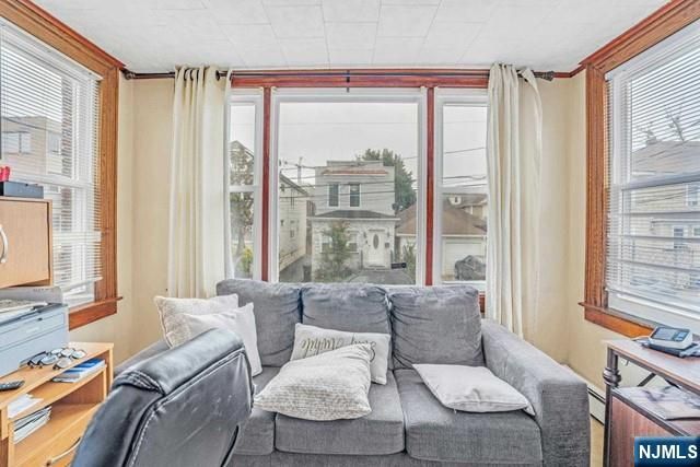 8509 4th Avenue, North Bergen, NJ 07047