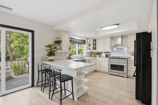 1331 Barbara Drive, Vista, CA 92084