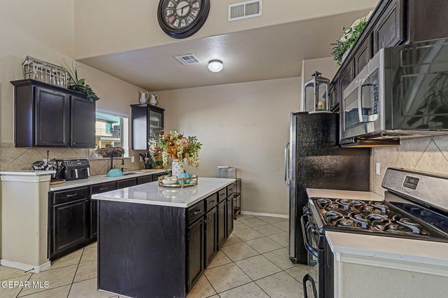 3178 Matthew Lutz Place, El Paso, TX 79938