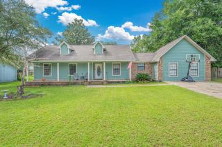 253 Grand Prix Drive, Crestview, FL 32536