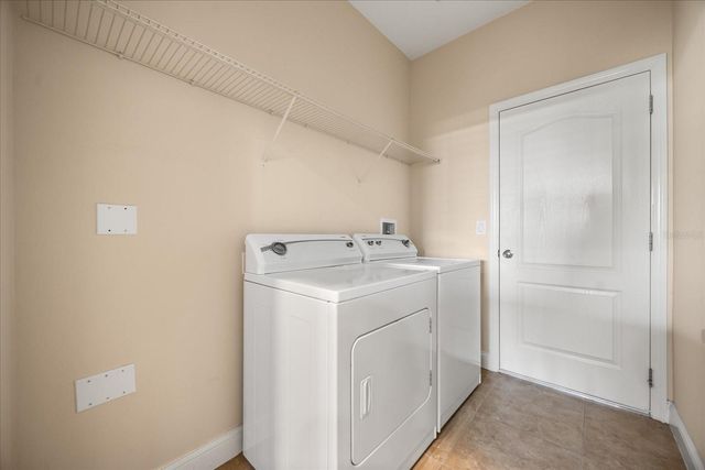 2004 MICHAEL TIAGO CIRCLE, Maitland, FL 32751