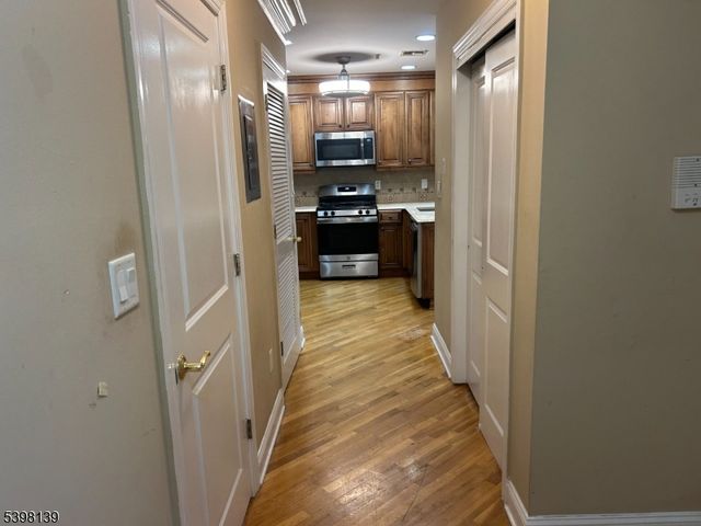 10 Wilshire Ter, Kinnelon Boro, NJ 07405