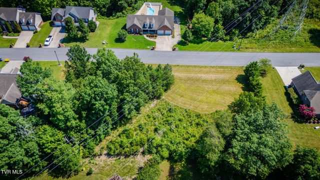 1796 Buckingham Court, Kingsport, TN 37660