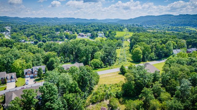 1796 Buckingham Court, Kingsport, TN 37660
