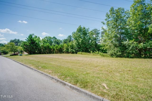 1796 Buckingham Court, Kingsport, TN 37660