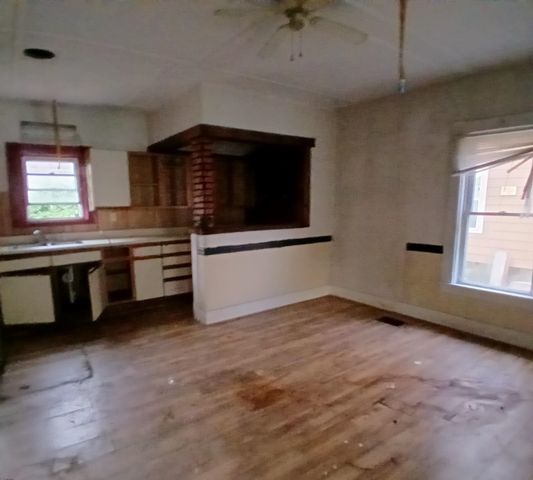 85 Smith Street, Barre City, VT 05641