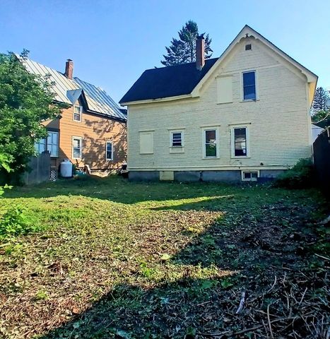 85 Smith Street, Barre City, VT 05641