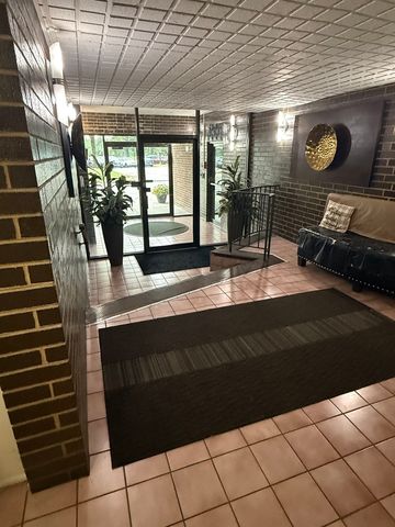 400 Park Avenue 106, Calumet City, IL 60409