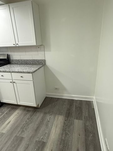 400 Park Avenue 106, Calumet City, IL 60409