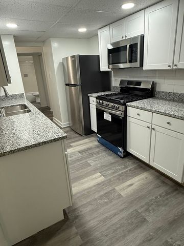 400 Park Avenue 106, Calumet City, IL 60409