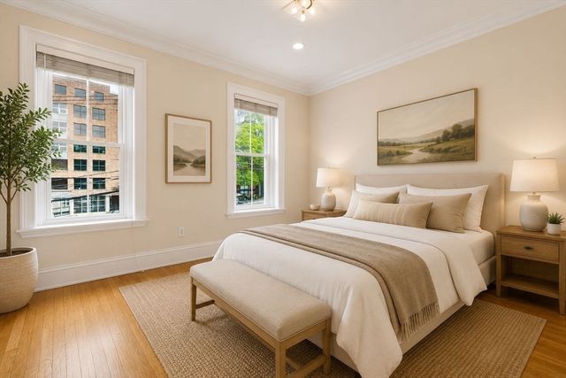 17 High Street 2, Brookline, MA 02445