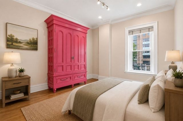 17 High Street 2, Brookline, MA 02445
