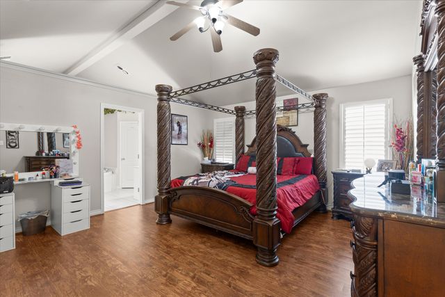 5913 101st Place, Lubbock, TX 79424