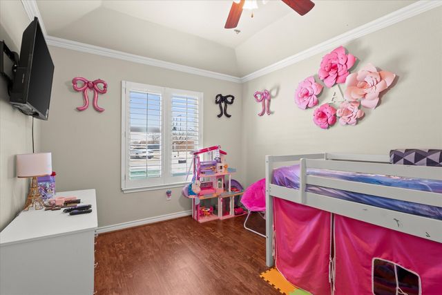 5913 101st Place, Lubbock, TX 79424