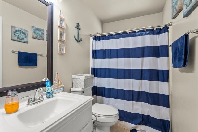 5913 101st Place, Lubbock, TX 79424