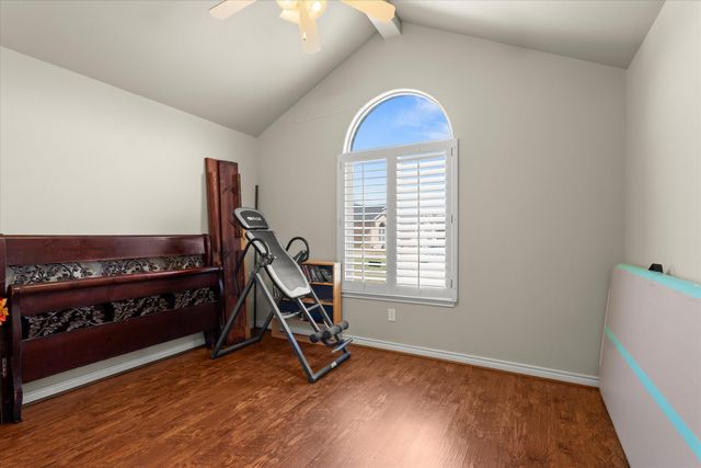 5913 101st Place, Lubbock, TX 79424