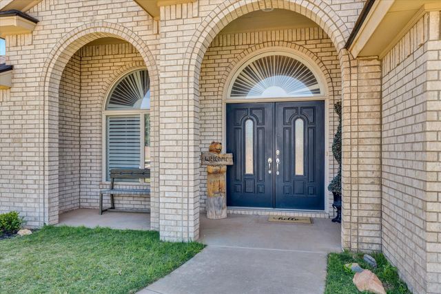 5913 101st Place, Lubbock, TX 79424