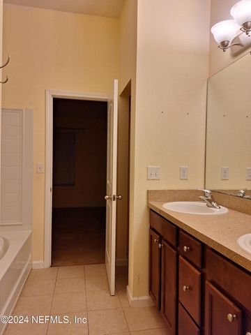 13360 OCEAN MIST Drive, Jacksonville, FL 32258