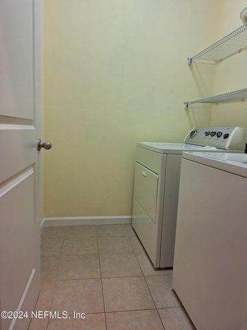 13360 OCEAN MIST Drive, Jacksonville, FL 32258