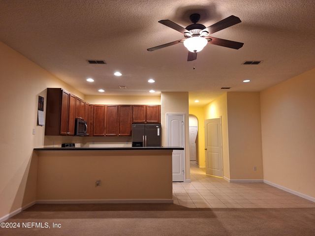 13360 OCEAN MIST Drive, Jacksonville, FL 32258