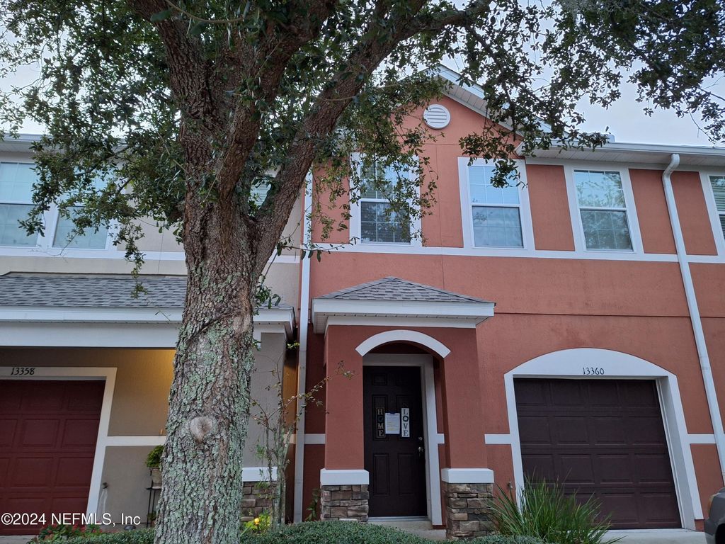 13360 OCEAN MIST Drive, Jacksonville, FL 32258