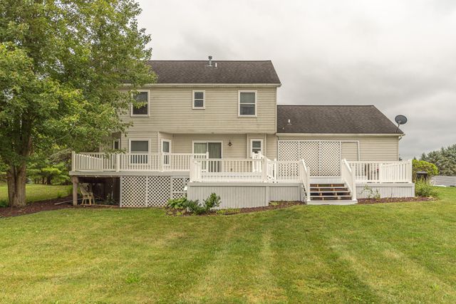 6884 Ralaric Drive, Webster Twp, MI 48130
