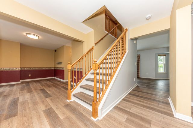 6884 Ralaric Drive, Webster Twp, MI 48130
