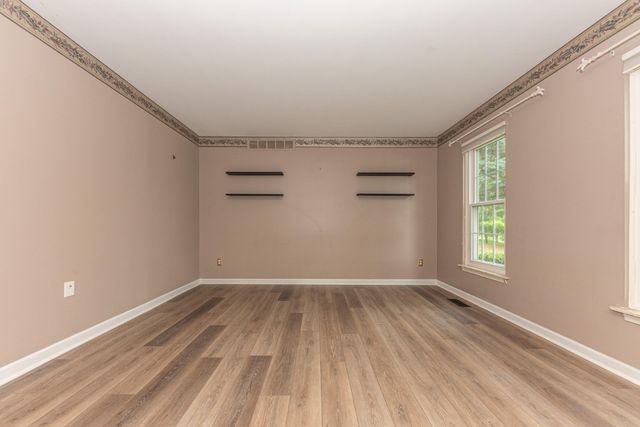 6884 Ralaric Drive, Webster Twp, MI 48130