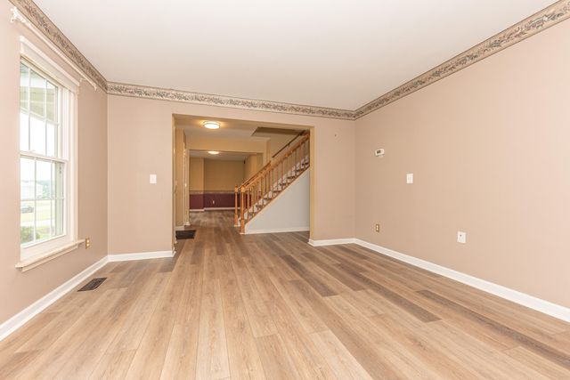 6884 Ralaric Drive, Webster Twp, MI 48130