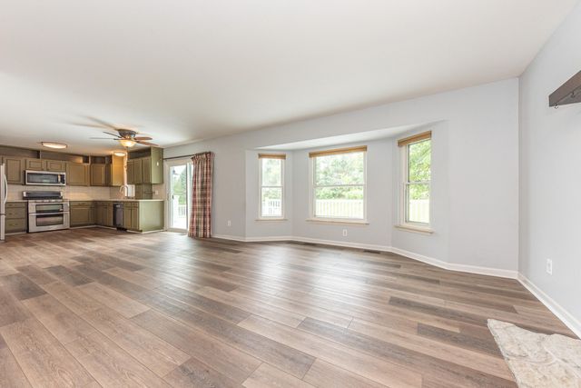 6884 Ralaric Drive, Webster Twp, MI 48130