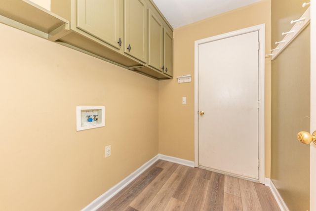 6884 Ralaric Drive, Webster Twp, MI 48130