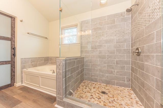 6884 Ralaric Drive, Webster Twp, MI 48130