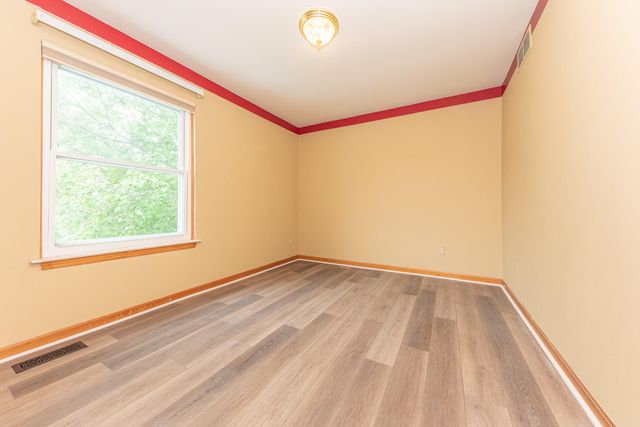 6884 Ralaric Drive, Webster Twp, MI 48130