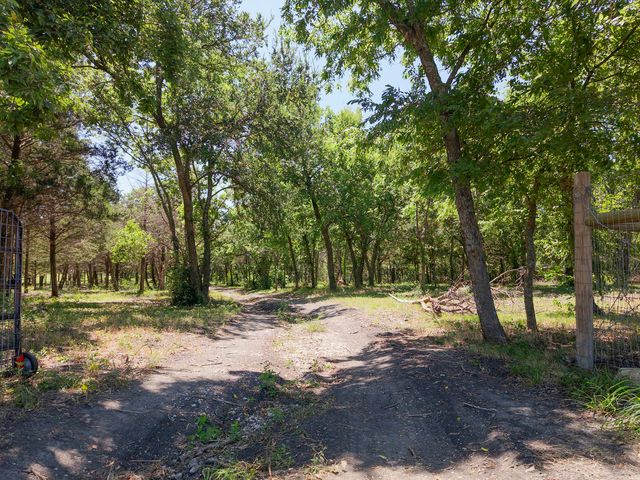 1843 County Road 2140, Caddo Mills, TX 75135