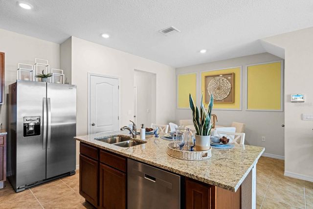 2573 OLYMPIC COURT, Davenport, FL 33837